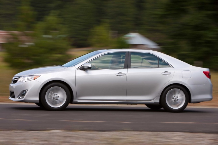 2012 Toyota Camry XLE Picture