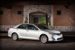 Picture of 2014 Toyota Camry XLE in Classic Silver Metallic