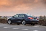Picture of 2016 Toyota Camry Hybrid SE in Blue Crush Metallic