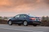 2017 Toyota Camry Hybrid SE Picture