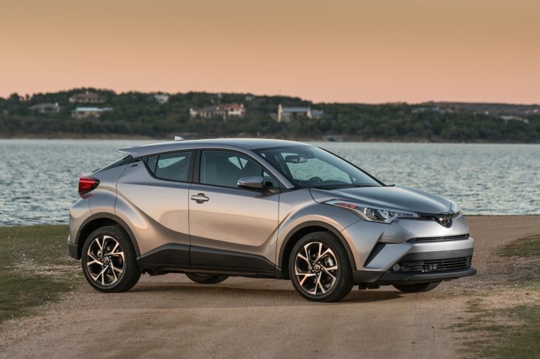 2018 Toyota C-HR Picture