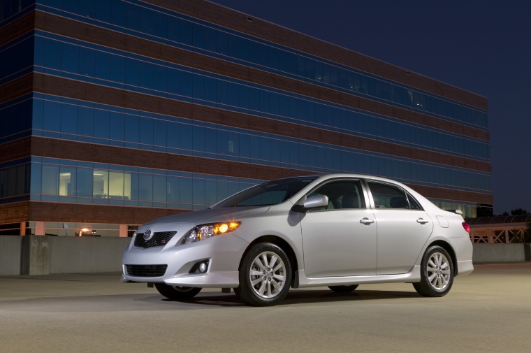 2010 Toyota Corolla S Picture