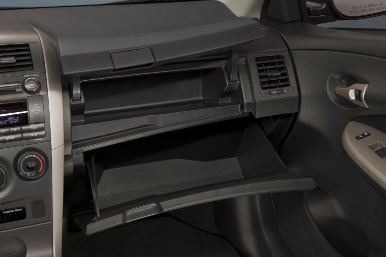 2011 Toyota Corolla S Glove Box Picture