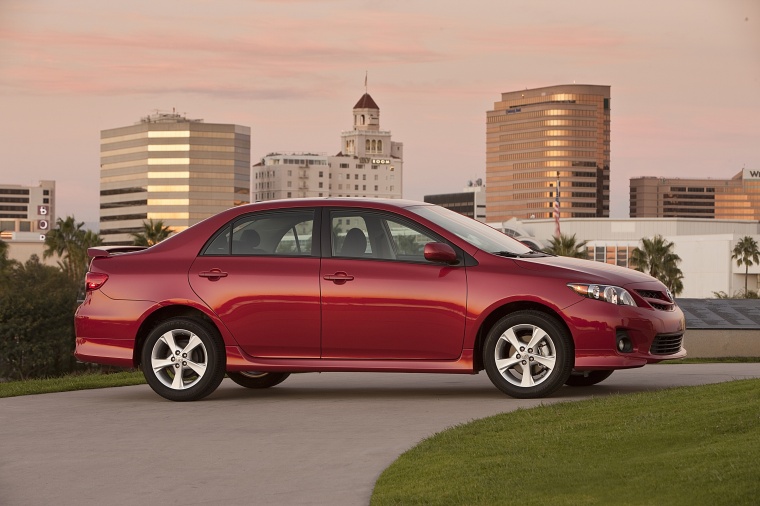 2011 Toyota Corolla S Picture