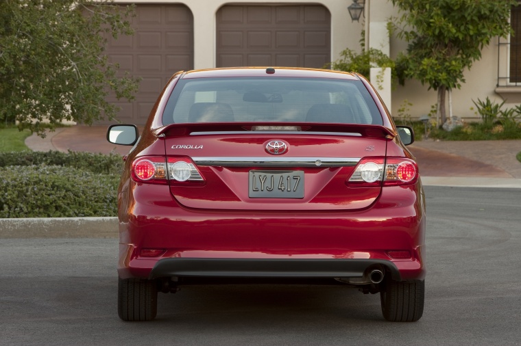 2013 Toyota Corolla S Picture