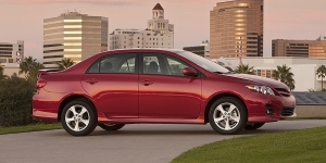 2013 Toyota Corolla Reviews / Specs / Pictures / Prices