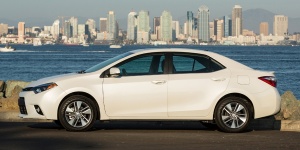 2014 Toyota Corolla Pictures