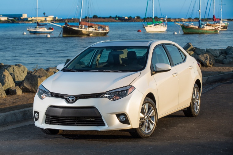 2015 Toyota Corolla LE Eco Picture