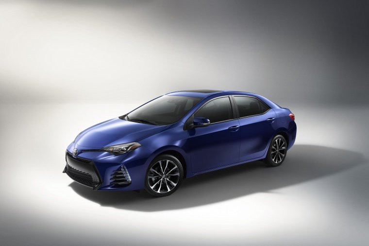 2017 Toyota Corolla XSE Picture