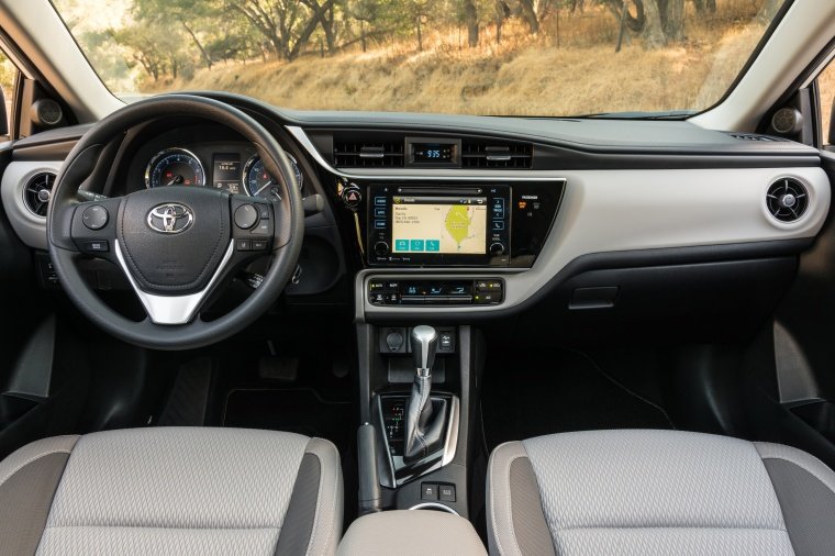 2017 Toyota Corolla LE Eco Cockpit Picture