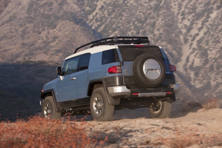 2011 Toyota FJ Cruiser Picture