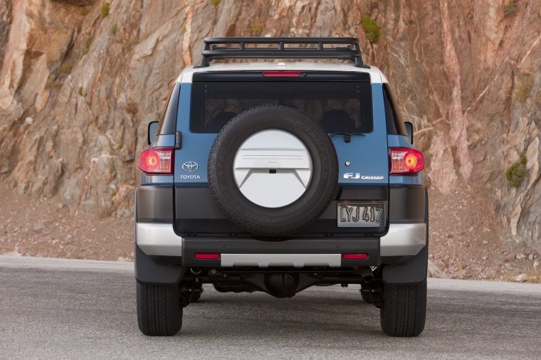 2012 Toyota FJ Cruiser Picture