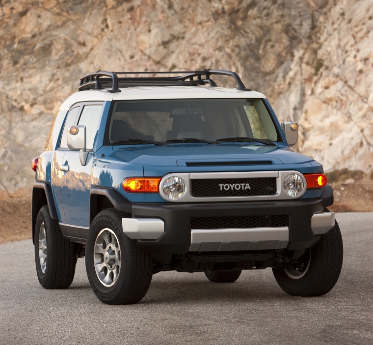 2012 Toyota FJ Cruiser Picture