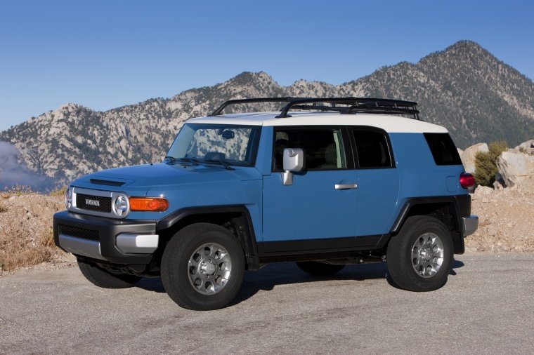 2012 Toyota FJ Cruiser Picture