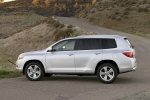 Picture of 2010 Toyota Highlander in Classic Silver Metallic