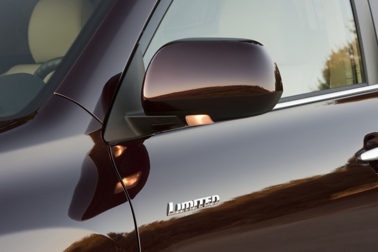 2012 Toyota Highlander Limited V6 Door Mirror Picture