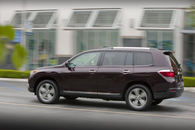 2012 Toyota Highlander Limited V6 Picture