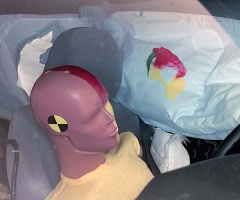 2012 Toyota Highlander Hybrid IIHS Side Impact Crash Test Picture