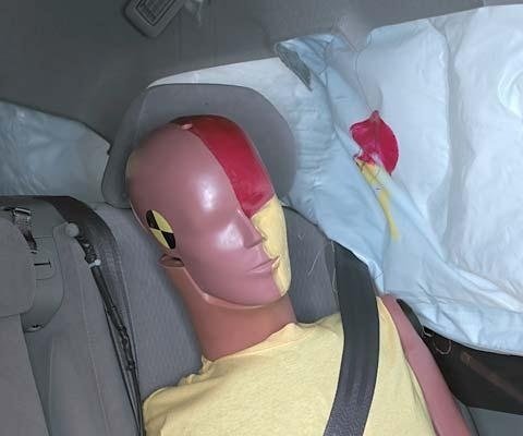 2013 Toyota Highlander Hybrid IIHS Side Impact Crash Test Picture
