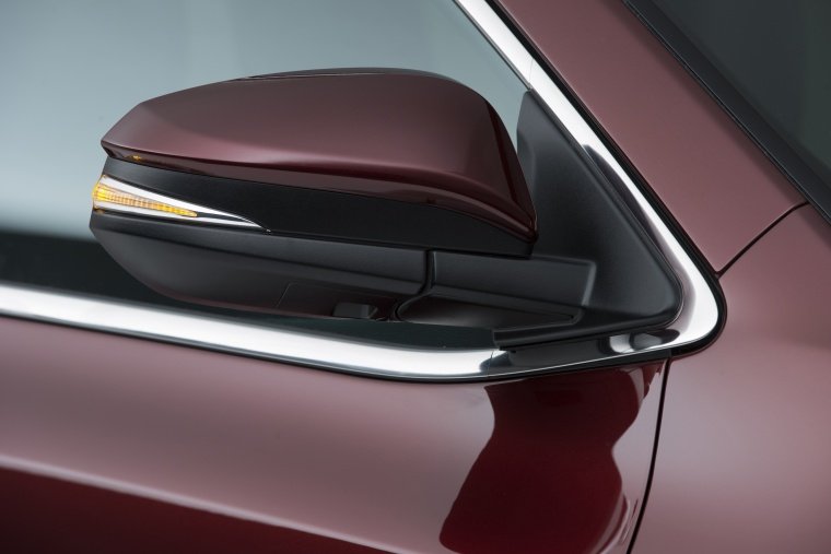 2014 Toyota Highlander Limited AWD Door Mirror Picture