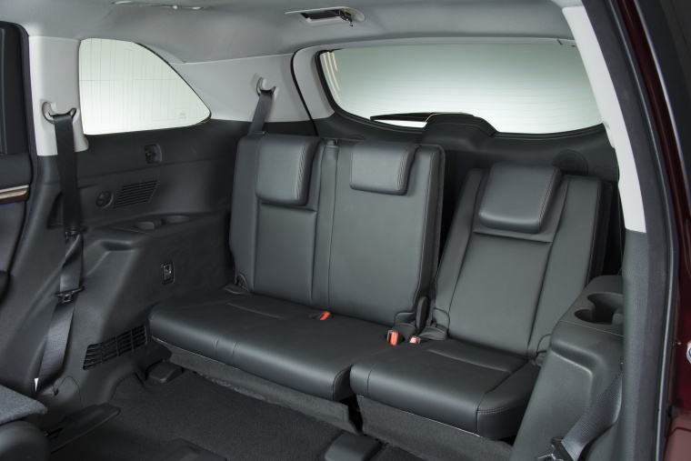 2014 Toyota Highlander Limited AWD Third Row Seats Picture