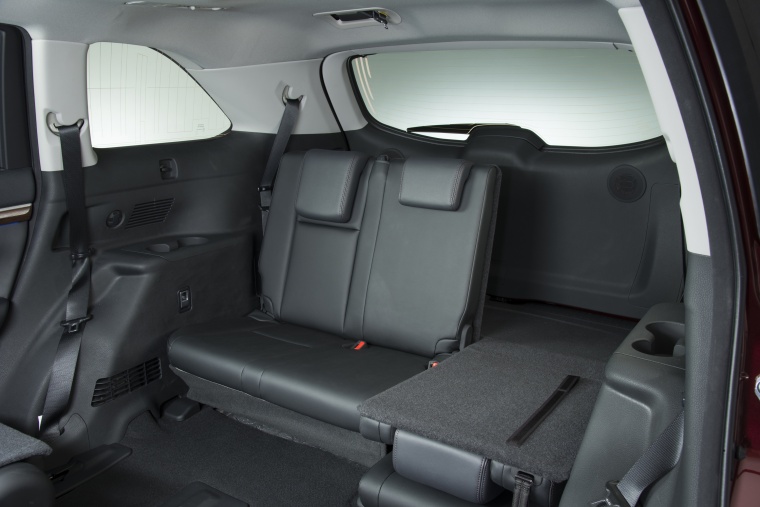 2014 Toyota Highlander Limited AWD Third Row Seats Picture