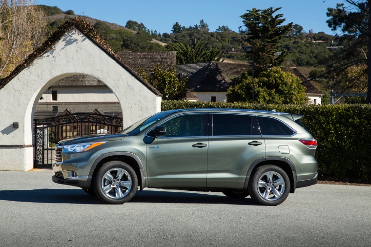 2015 Toyota Highlander Hybrid Limited AWD Picture