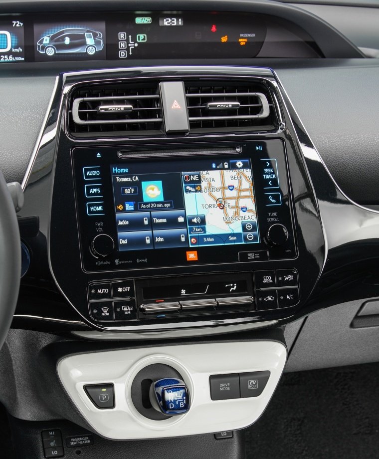 2016 Toyota Prius Four Center Stack Picture