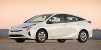 2016 Toyota Prius Pictures