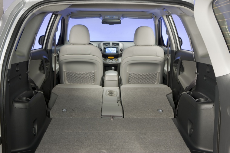 2010 Toyota RAV4 Limited Trunk Picture