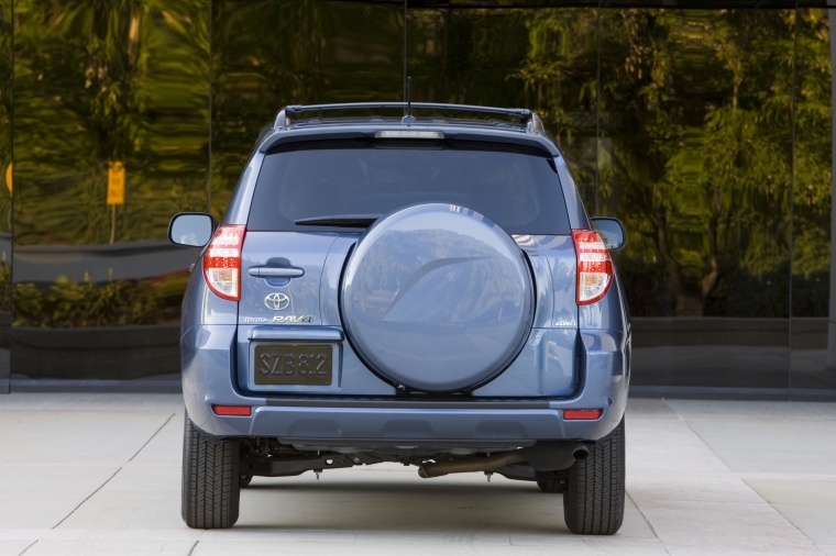 2012 Toyota RAV4 Picture