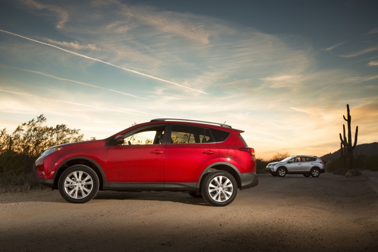 2013 Toyota RAV4 Limited AWD Picture