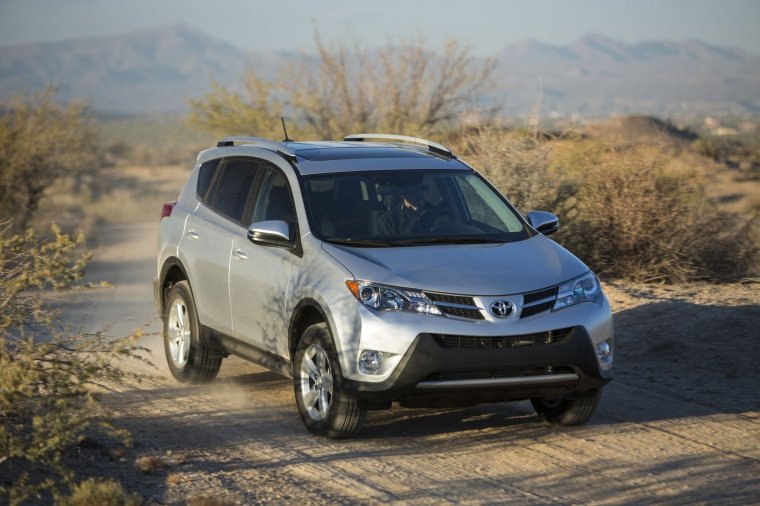2014 Toyota RAV4 XLE Picture