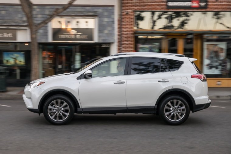 2017 Toyota RAV4 Limited AWD Picture