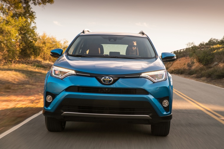 2017 Toyota RAV4 Hybrid Limited AWD Picture