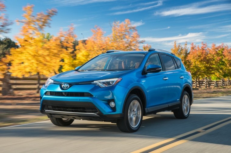 2017 Toyota RAV4 Hybrid Limited AWD Picture