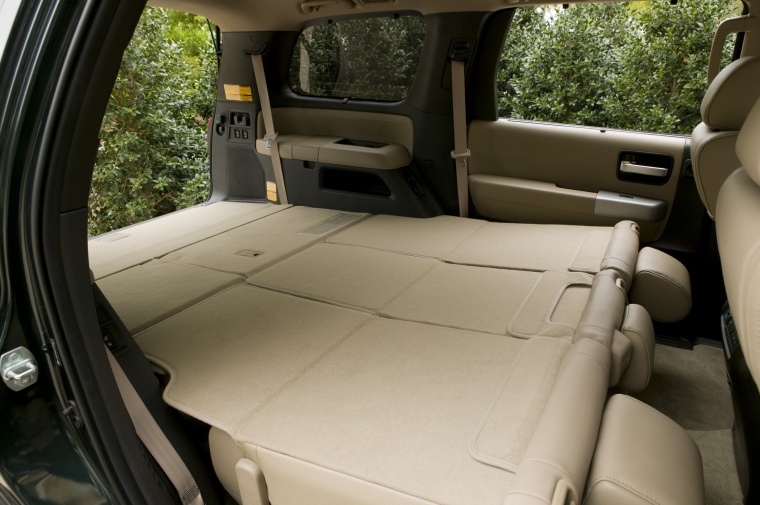 2010 Toyota Sequoia Third Row Seats Folded Picture