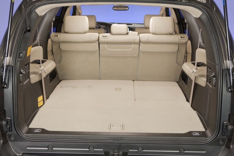 2013 Toyota Sequoia Trunk Picture