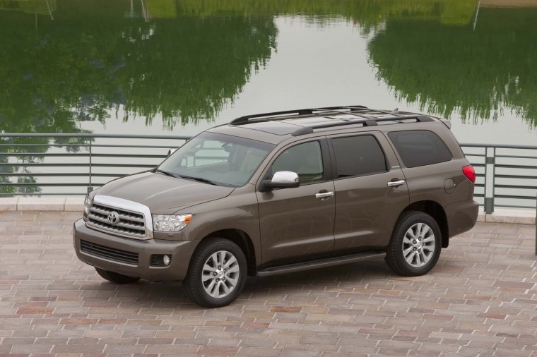 2014 Toyota Sequoia Picture