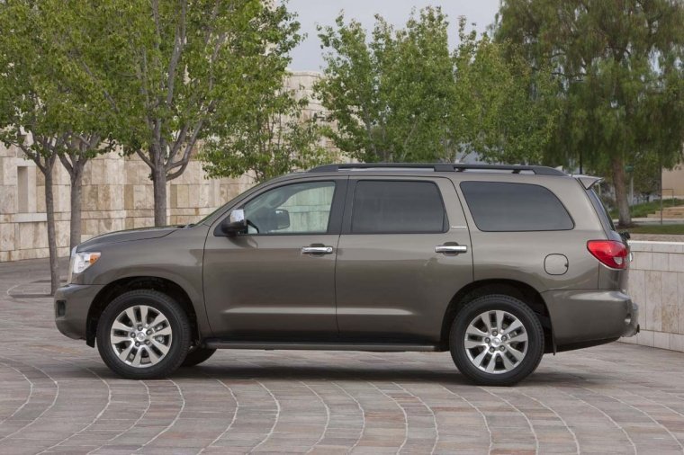 2014 Toyota Sequoia Picture