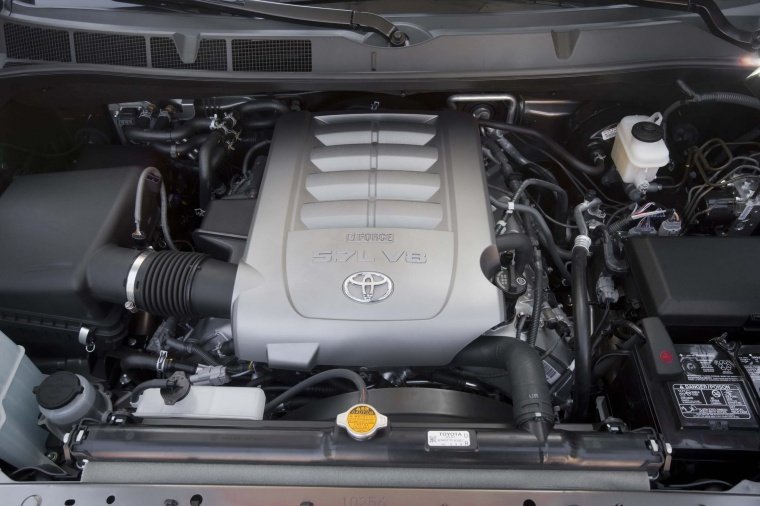 2014 Toyota Sequoia 5.7L V8 Engine Picture