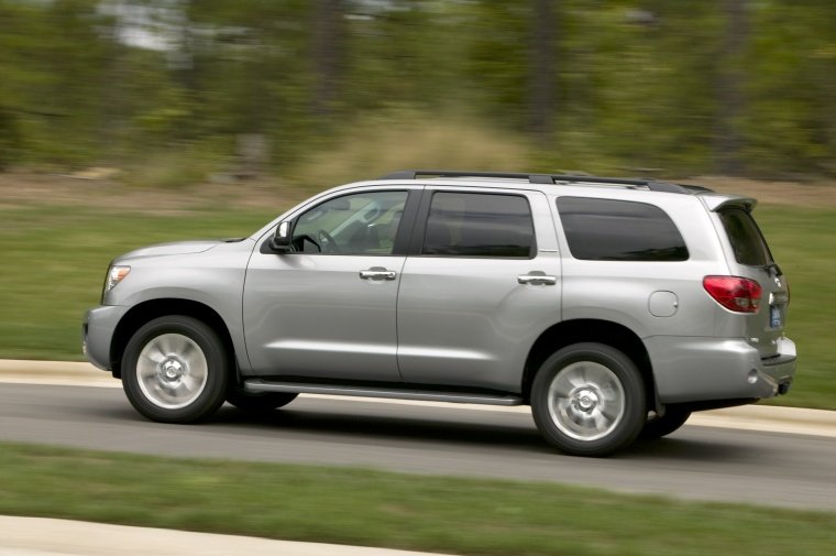 2014 Toyota Sequoia Picture