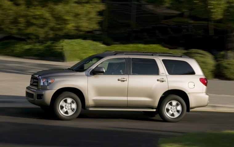 2015 Toyota Sequoia Picture