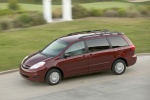 Picture of 2010 Toyota Sienna LE in Salsa Red Pearl