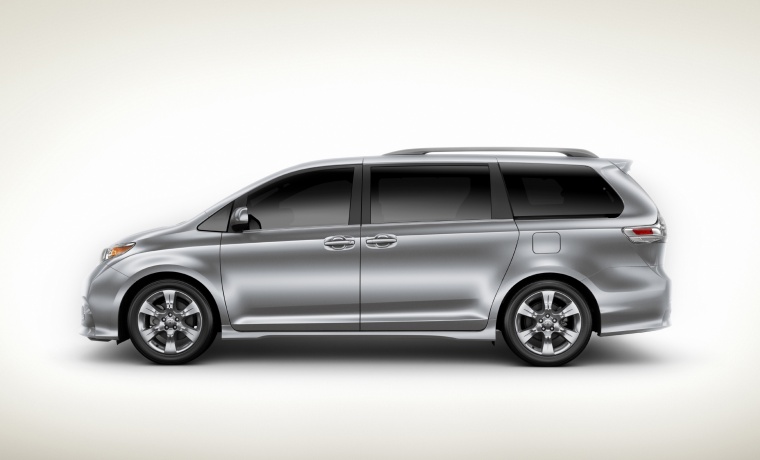 2011 Toyota Sienna SE Picture