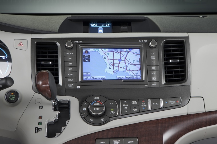 2012 Toyota Sienna Limited Center Stack Picture