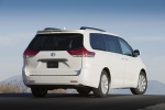 Picture of 2012 Toyota Sienna Limited in Blizzard Pearl