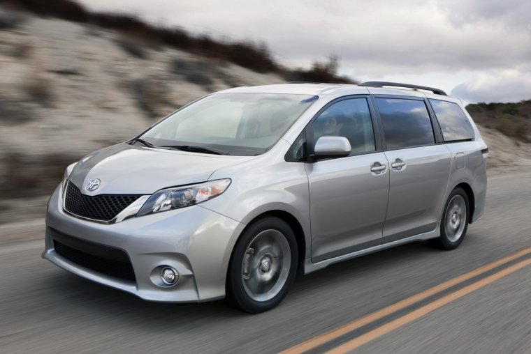 2013 Toyota Sienna SE Picture