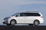 Picture of 2013 Toyota Sienna Limited in Blizzard Pearl