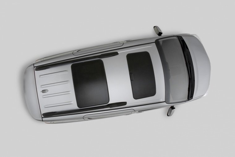 2014 Toyota Sienna XLE Picture